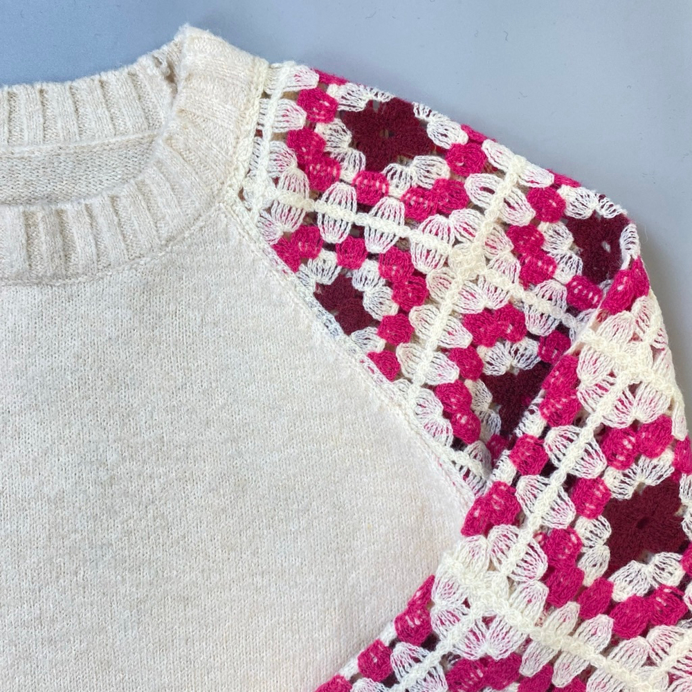 Crochet Sweater Womens Small Cream Pink Granny Square Grandmacore Boho Cottage - Picture 9 of 13